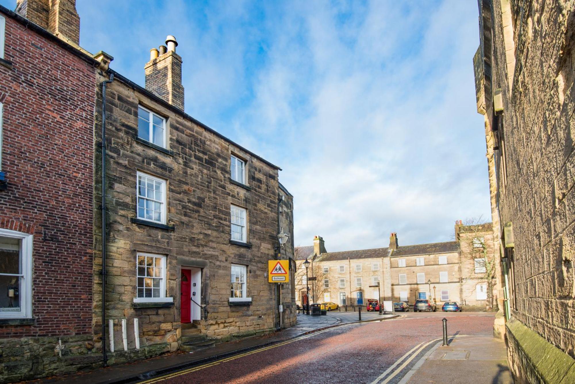 Castle Retreat - Luxury Apartment Opposite Alnwick Castle 外观 照片